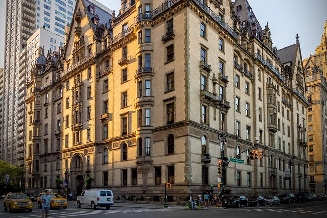 New York’s Iconic Central Park: A Self-Guided Audio Tour - Starting at Grand Army Plaza and The Plaza Hotel