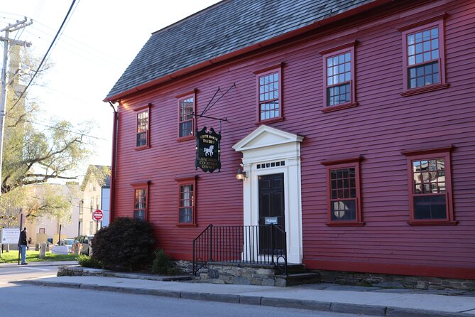 Newport Downtown Historic Audio APP Self Guided Smart Phone Tour - Starting at White Horse Tavern on Marlborough Street