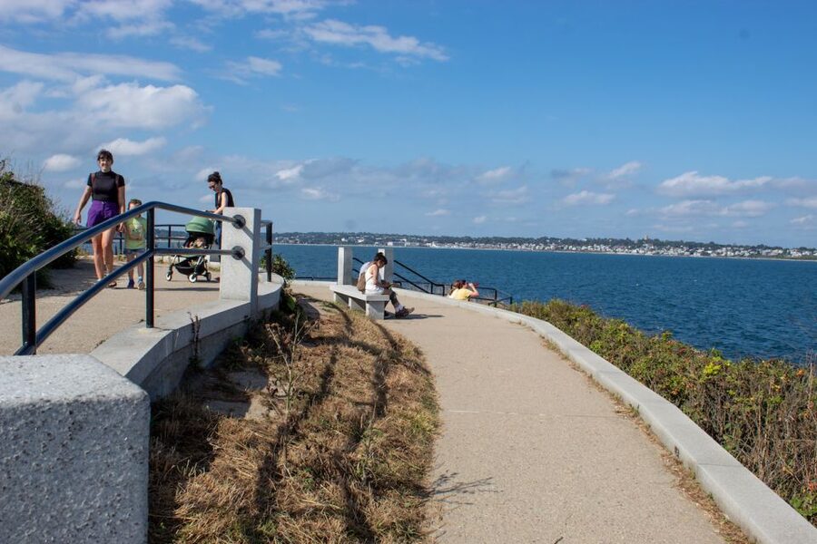 Newport, Rhode Island: Cliff Walk Gilded Age Audio Tour - Practical tips for a smoother walk