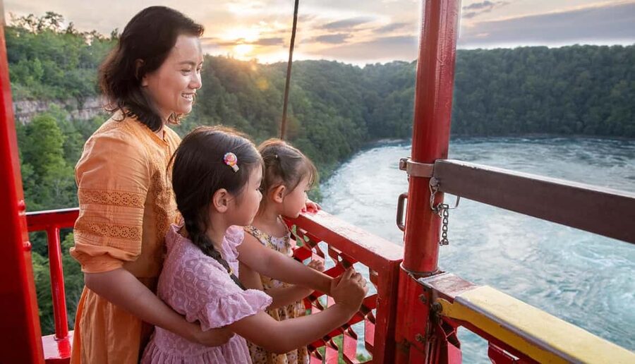 Niagara Falls: 5 Attraction Pass, WEGO Bus & Audio Guide - Key points at a glance