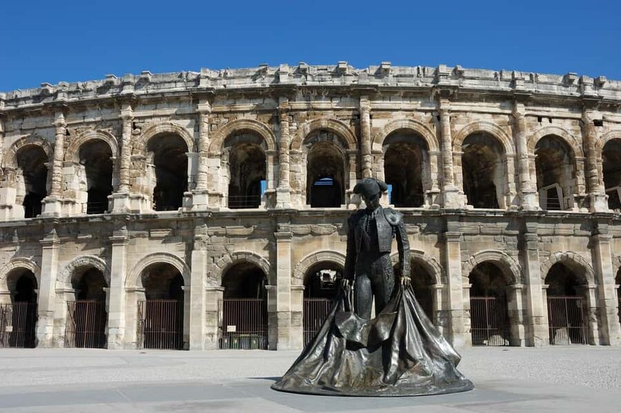 Nimes: Ancient Roman Arena Ticket & Old Town Audio Tour - Why Nîmes Arena is worth your first look