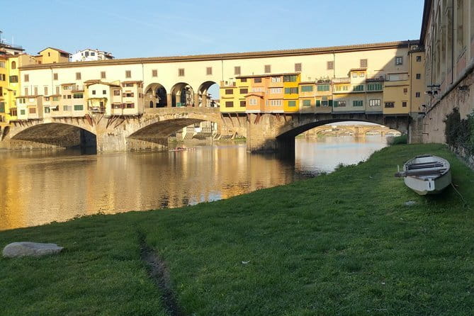 Palaces and Piazzas: A Self-Guided Audio Tour of Florence - Starting beneath the Duomo