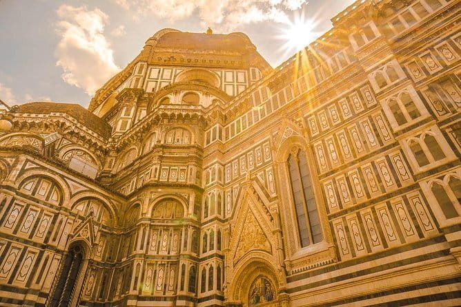 Palaces and Piazzas: A Self-Guided Audio Tour of Florence - Palazzo Vecchio and Florence’s civic center
