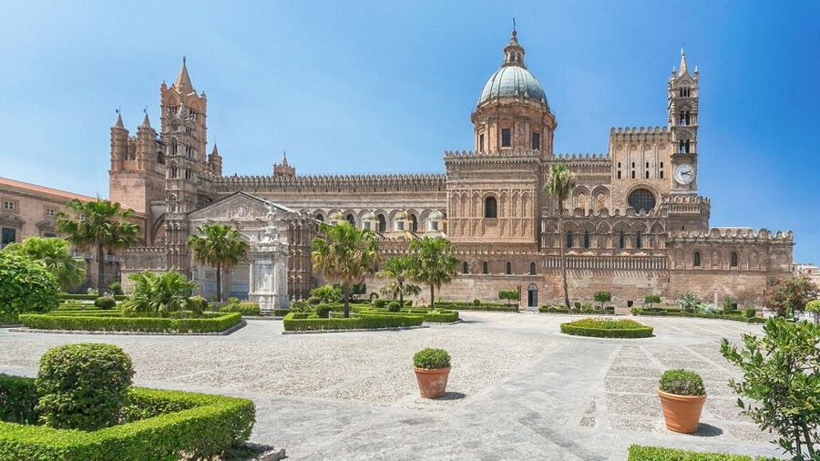 Palermo Audioguide - TravelMate app for your smartphone - How activation and languages work