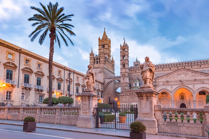 Palermo Scavenger Hunt and Highlights Self Guided Audio Tour - Planning your phone, route, and timing