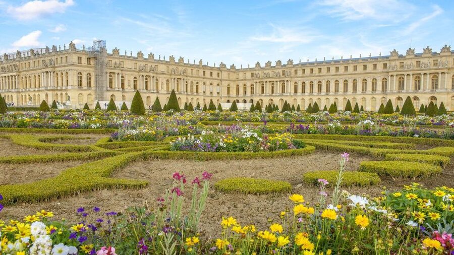 Paris Audioguide - TravelMate app for your smartphone - What the 93 audio tracks cover