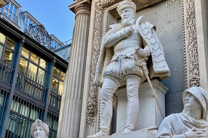 Paris Criminal Past, audioguided walking tour - Who will enjoy this walk most