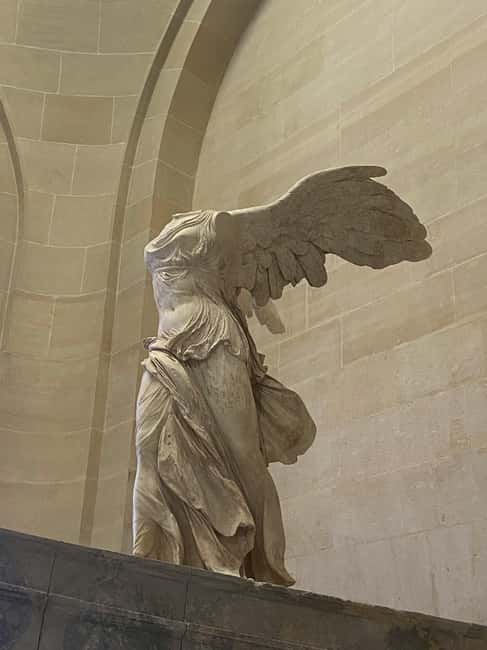 Paris: Louvre Museum Hosted Entry & Masterpieces Audio Guide - Should you book this Louvre ticket and audio guide?