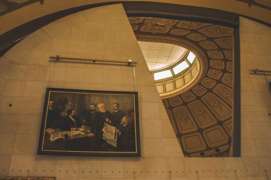 Paris: Orsay Museum Entry Ticket and Digital Audio Guide App - The fifth floor: Impressionist highlights and crowds