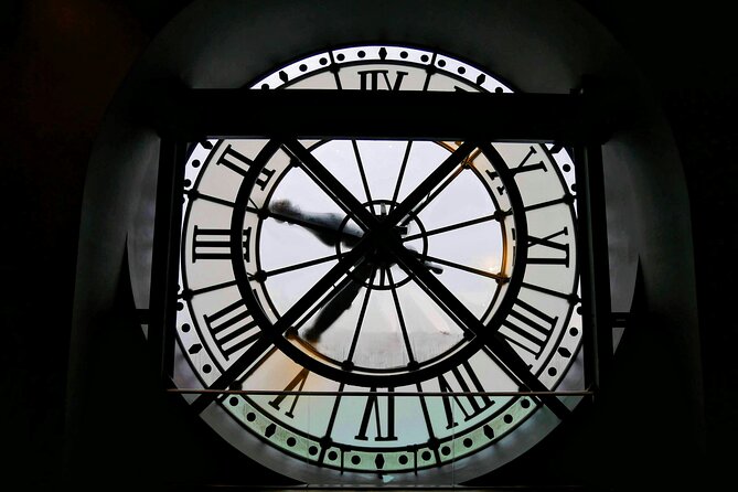 Paris Orsay Museum Entry Ticket with Digital Audio Guide - Getting inside the former railway station