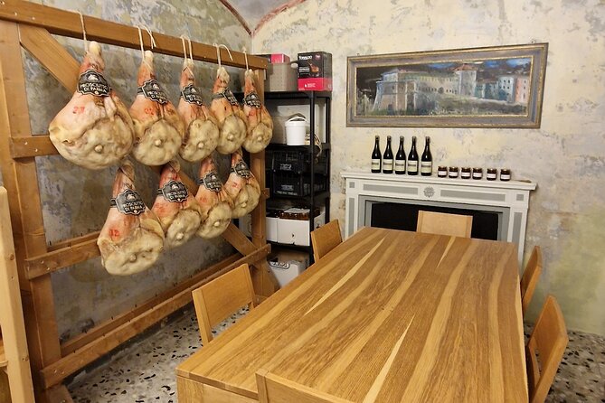 Parma Walking Tour with Audio and Written Guide by a Local - Finishing in Parco Ducale