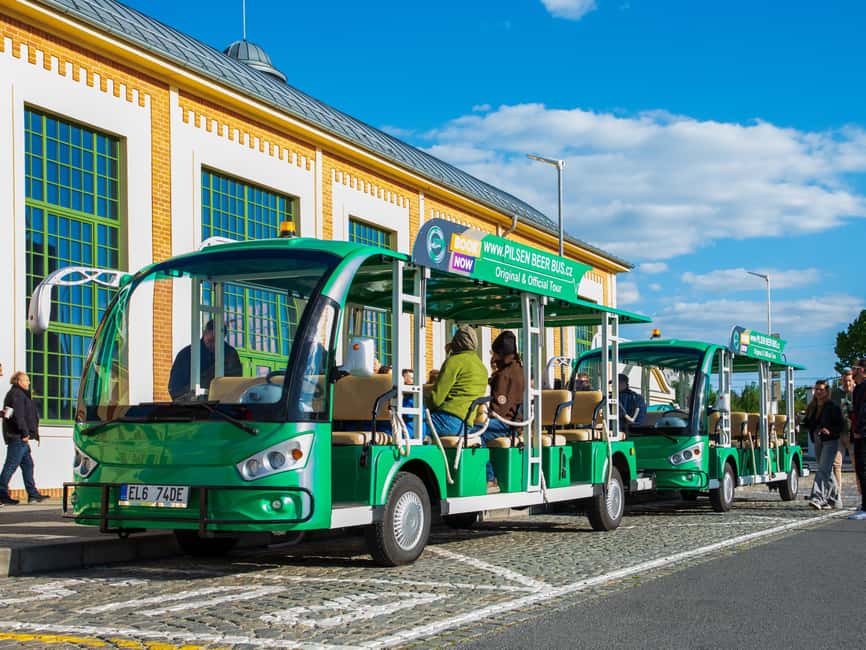 Pilsen: Panoramic Sightseeing - Bus Tour with audio guide - The audio guide and the value of commentary