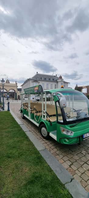 Pilsen: Panoramic Sightseeing - Bus Tour with audio guide - Booking flexibility for changing plans