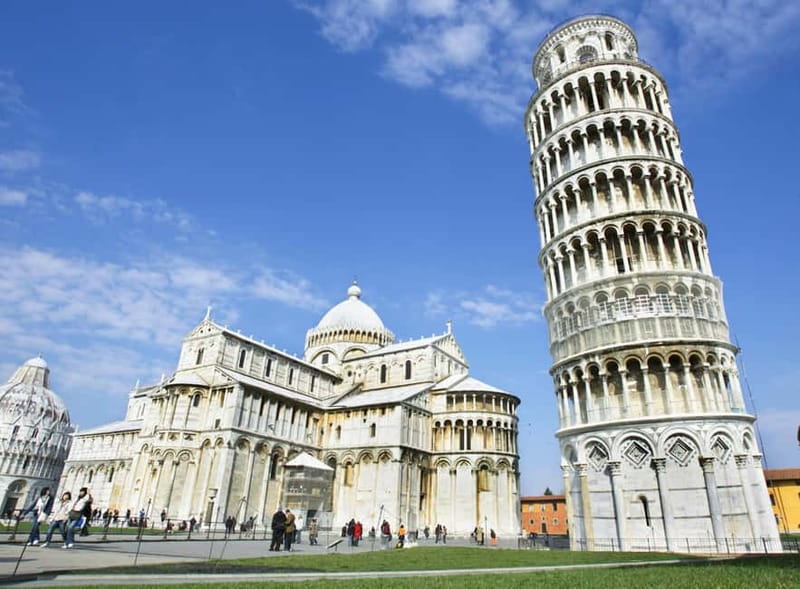 Pisa: Tower and Miracle Square with Skip-Line & Audio Guide - The Baptistery of San Giovanni and its remarkable sound