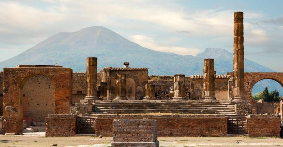 Pompeii: Entry Ticket with Audio Guide - Baths, markets, and everyday details
