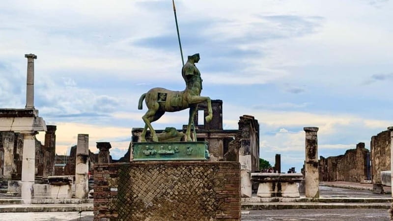 Pompeii: Pre-reserved ticket with audio guide - Using the Downloadable Audio Guide