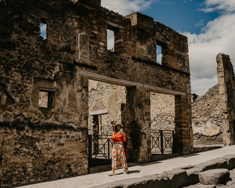 Pompeii: Skip-the-Line Entry Ticket with Digital Guide App - Starting among Pompeii’s original streets