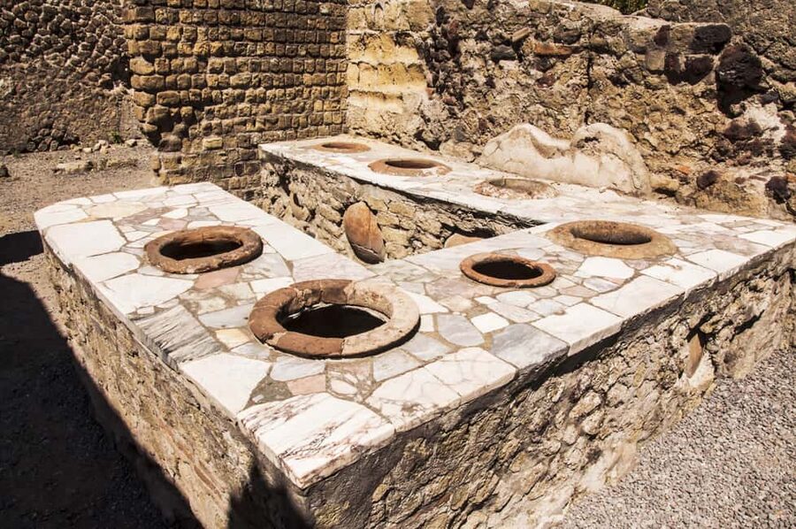 Pompeii: Skip-the-Line Ticket with Audio Guide and Map - Making the audio guide work