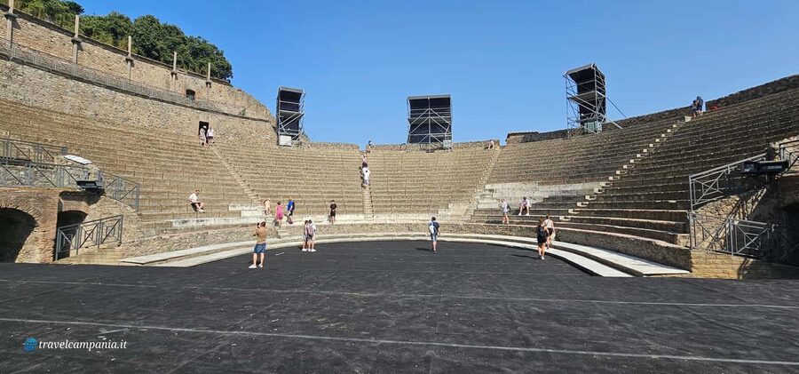 Pompeii, skip-the-line ticket with smartphone audio guide on App - Entering Pompeii With Priority Admission