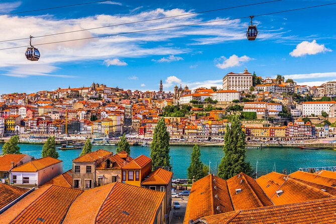 Porto Walking Tour with Audioguide on Your Smartphone - Crossing the Luís I Bridge into Vila Nova de Gaia