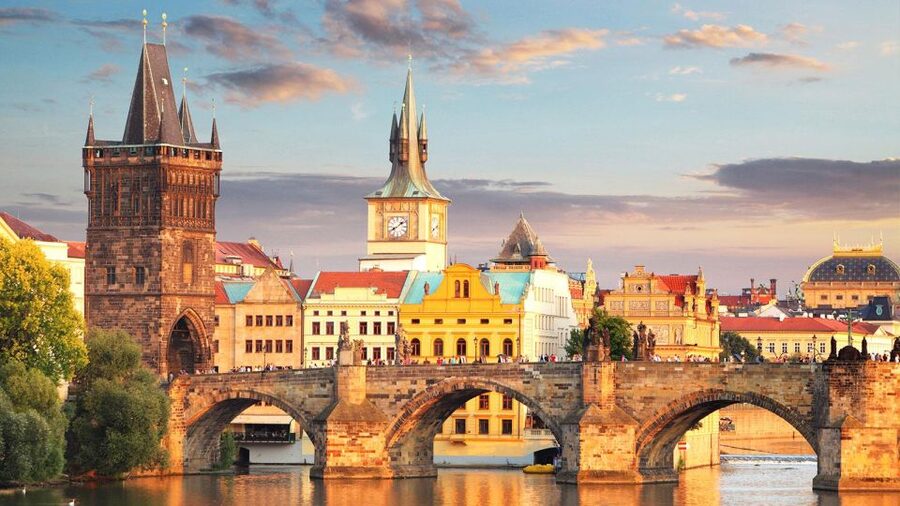 Prague Audioguide - TravelMate app for your smartphone - Read the text when audio is not practical