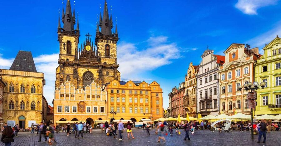 Prague Audioguide - TravelMate app for your smartphone - Dancing House and the National Theatre