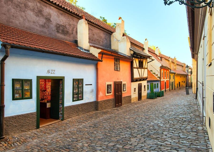 Prague: Castle Circuit Entry Tickets with Audio Guide - Key points to know before you book