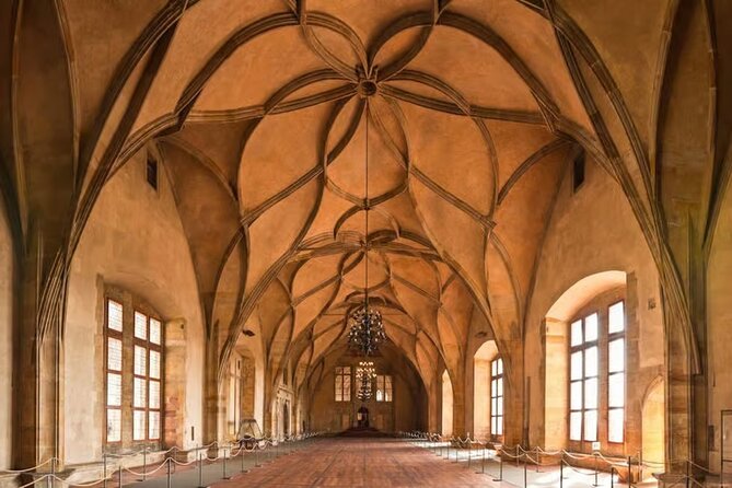 Prague Castle Skip-The-Line Ticket with Audio guide - How to plan the three-hour visit