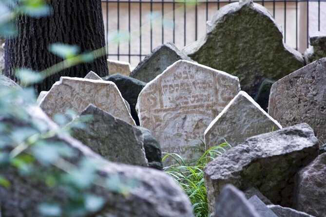 Prague Jewish Town Admission Ticket & Optional Audio Guide - Start at Maiselova 5 with a short orientation