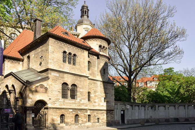 Prague Jewish Town Admission Ticket & Optional Audio Guide - Who will get the most from this visit
