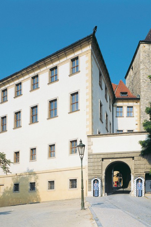 Prague: Lobkowicz Palace Ticket & Audio Guide - Is $17 a fair price?