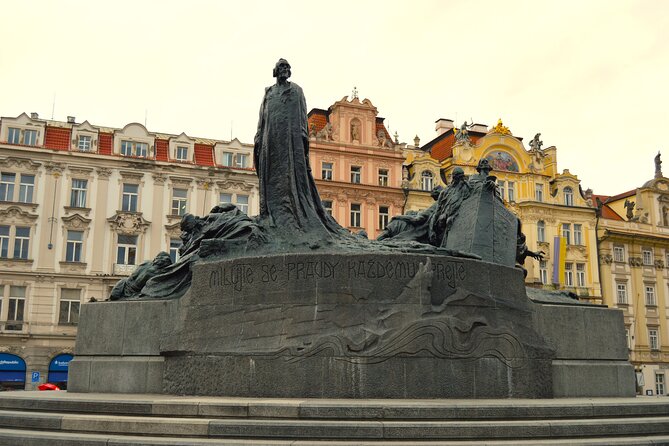 Prague: National Museum Ticket & Online Audioguide City Tour - Entering the National Museum Historical Building