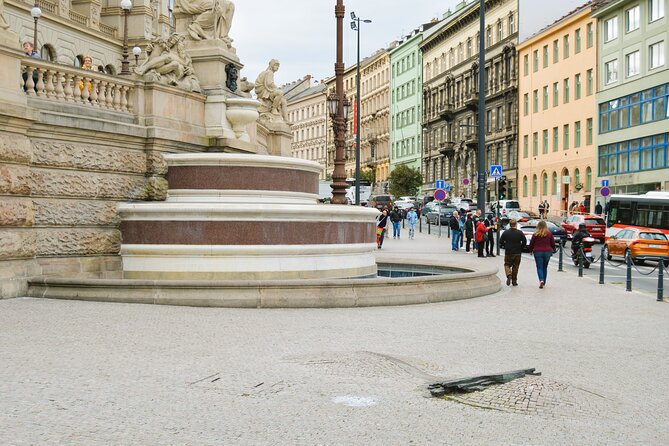 Prague: National Museum Ticket & Online Audioguide City Tour - What the self-guided format feels like