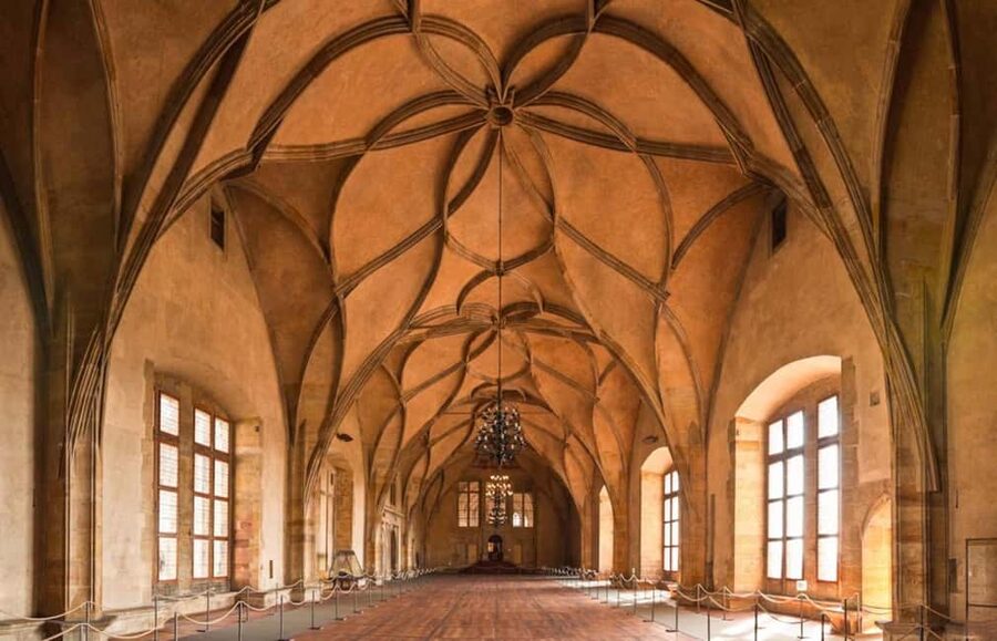 Prague: Prague Castle Skip-the-Line Ticket with Audioguide - The Old Royal Palace and the story of power