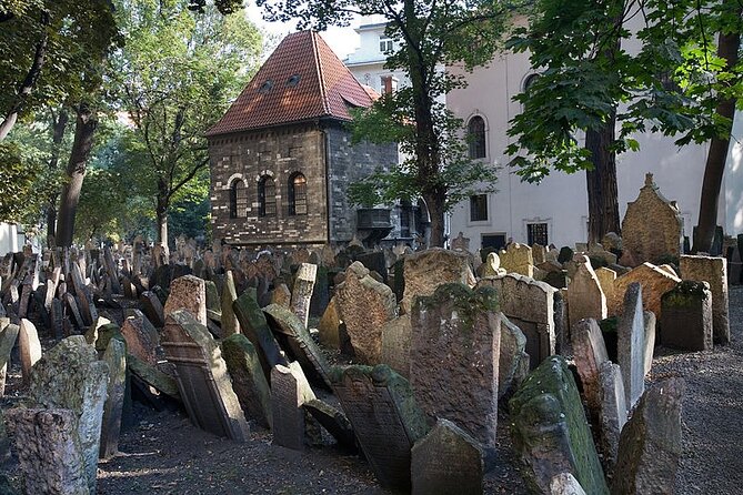 Prague's Jewish Quarter: A Self-Guided Audio Tour - Old-New Synagogue, Prague’s Famous Medieval Landmark