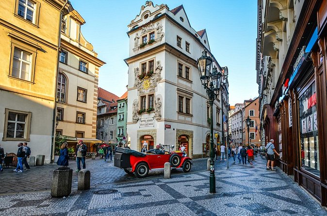 Prague Scavenger Hunt and Highlights Self Guided Audio Tour - St Nicholas Church and the Astronomical Clock