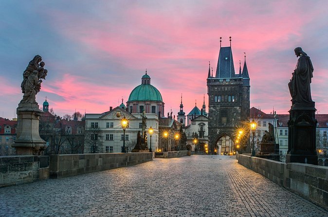 Prague Scavenger Hunt and Highlights Self Guided Audio Tour - St Vitus Cathedral and Prague Castle