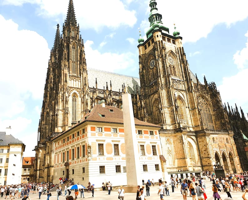 Prague: Skip-the-line Castle Ticket and Optional AudioGuide - Key points to know before you book