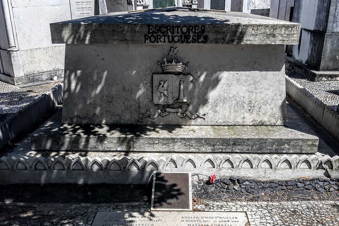 Prazeres Cemetery: A Self-Guided Audio Tour in Lisbon - Why a Self-Guided Format Works Here