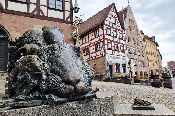 Private audio book city rally in Nuremberg’s old town - Frauenkirche, the fountain, and the old town’s visual clues