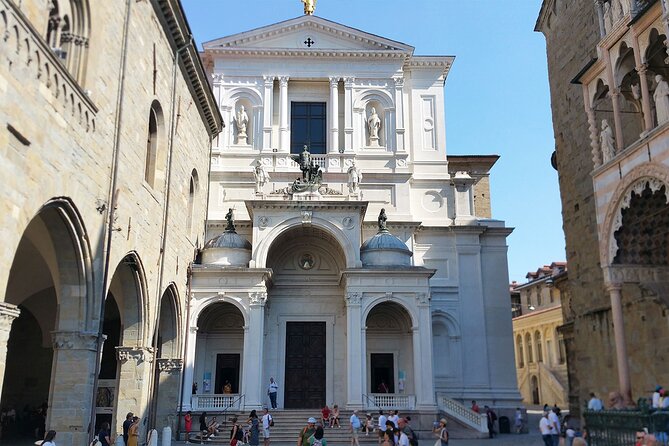 Private Audio Guided Walking Tour in Bergamo - Starting with Bergamo Alta’s Piazza Vecchia