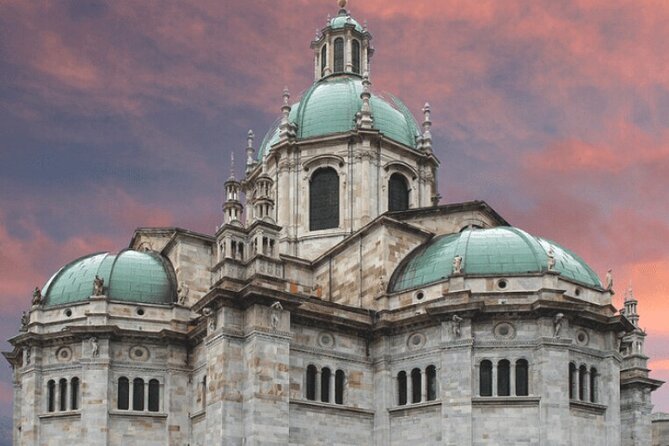 Private Audio Guided Walking Tour in Como - Como Cathedral, four centuries in one stop