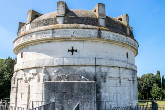 Private Audio Guided Walking Tour in Ravenna - Theodoric’s Mausoleum and a different kind of monument