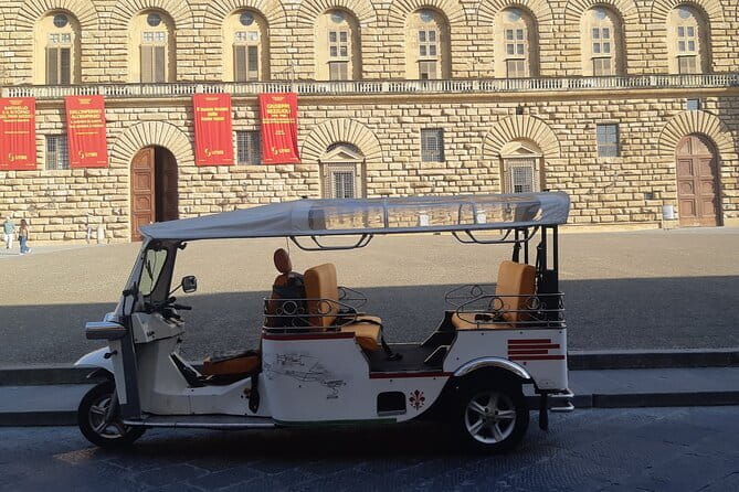 Private Florence Tour by Golf Cart ETukTuk with Audio Guide - What this Florence cart ride actually gives you