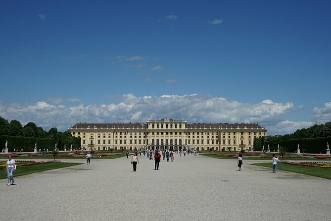 Private Half Day Versailles with Audio Guide Tour from Paris - The private format gives you freedom, not personal service