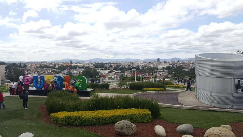 Puebla: Hop-On Hop-Off Bus Tour with Audio Guide - Los Sapos, Analco, and La Luz