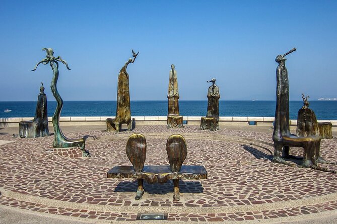 Puerto Vallarta Historical El Centro: A Self-Guided Audio Tour - Villa Leonarda and the Burton-Taylor connection