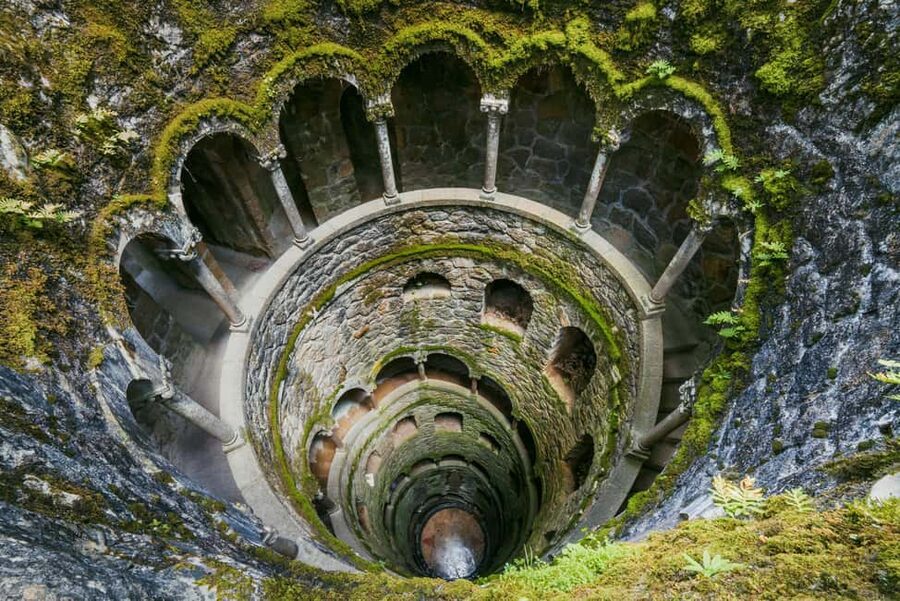 Quinta da Regaleira: Skip-The-Booth E-Ticket and Audio Guide - The Palace and Chapel: Ornate, but Not the Main Event