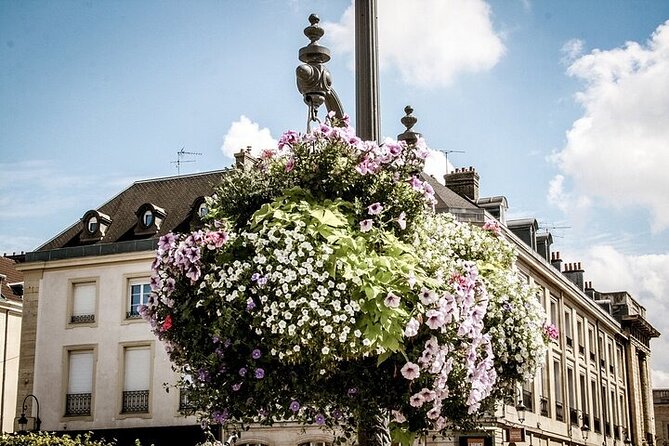 Reims Scavenger Hunt and Highlights Self Guided Audio Tour - How the Reims App Tour Works
