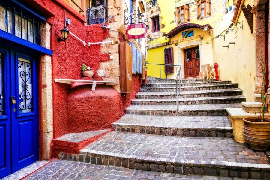 Rethymno: Full or Half-Day Trip to Chania with Audio Guide - Museums, churches, and old-town streets